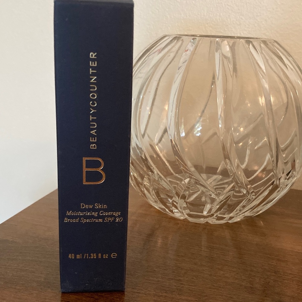 Beautycounter Dew Skin Broad Spectrum SPF 20
